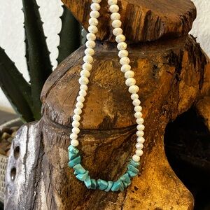 Turquoise and White Facet Bead Necklace
